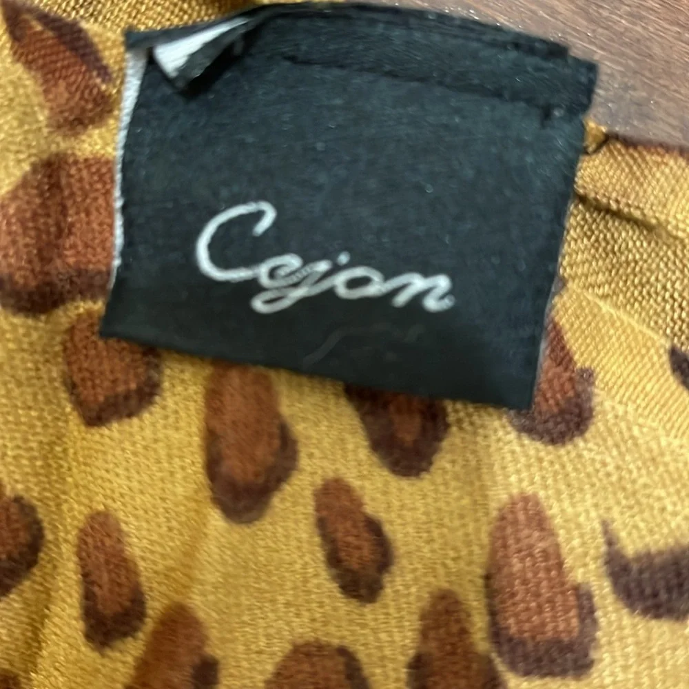 Cejon Brown Animal Print Scarf with fringe